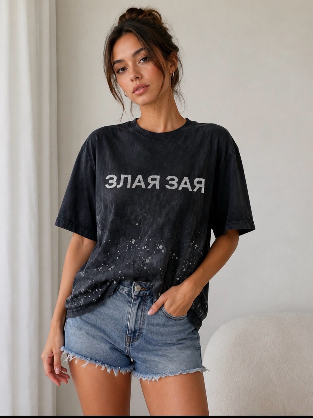 Black Graphic Short-Sleeve Men's T-Shirt with Cyrillic Print